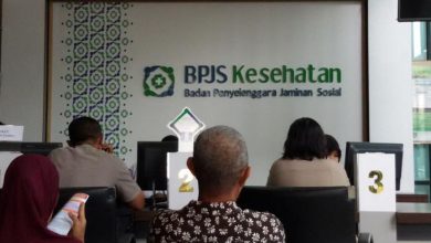 Perubahan Radikal BPJS oleh Jokowi! Sistem Kelas Dihapus, KRIS Diwajibkan. Sumber Tribun.