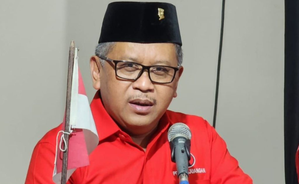 Sekjen PDIP dalam Badai Hukum, Hasto Kristiyanto Diselidiki Polisi dan KPK! Sumber Antara.