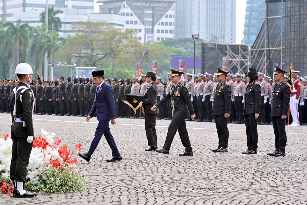 Presiden Joko Widodo minta Polri jaga profesionalitas