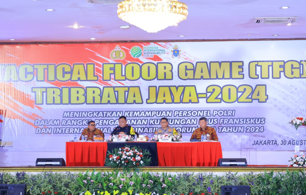 kegiatan POLRI Tactical Floor Game (TFG) dalam rangka pengamanan kunjungan Paus Fransiskus ke Indonesia