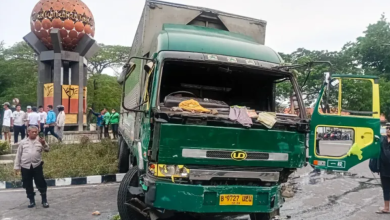 Kronologi Truk Kontainer Ugal-ugalan di Tangerang