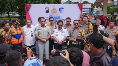 Wamenhub Bersama Kakorlantas di Yogyakarta 2