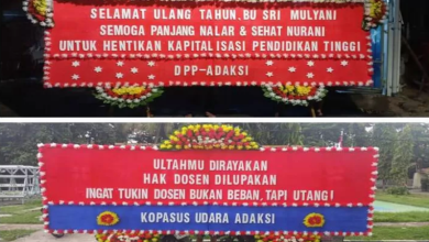 100 Karangan Bunga Hiasi Kemenkeu, Sindiran untuk Sri Mulyani soal Nasib Guru dan Dosen
