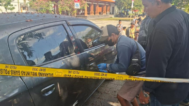 Pria Ditemukan Tak Bernyawa di Dalam Mobil Terparkir Tiga Hari di Pejaten Barat