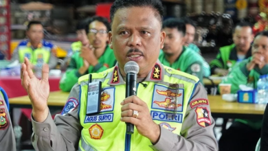 Kakorlantas Polri Perkuat Sinergi Ojol dan Pecalang Demi Ketertiban Lalu Lintas Bali